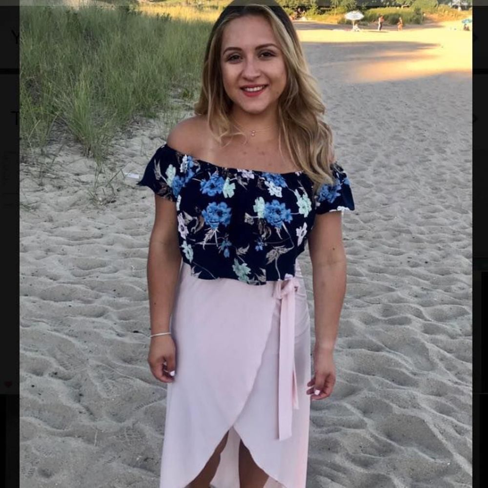 Meet your Posher, Maria